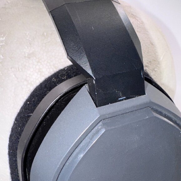 Astro A10 Wired Gaming Headset for Xbox PS5 PC - Red (/RT6-14607-A10G01PC-UG) - Picture 6 of 9